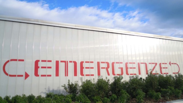 Autotrasportatore di 65 anni morto a Ghisalba: schiacciato da un cavalletto metallico di 5 quintali