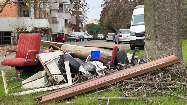 “Bene la lotta ai furbetti dei rifiuti in città ma quando il Comune si occuperà delle discariche storiche ai Cappuccini e al Bozino?”