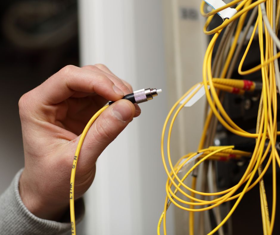 Blackout digitale nel cuore della città: attività commerciali in crisi