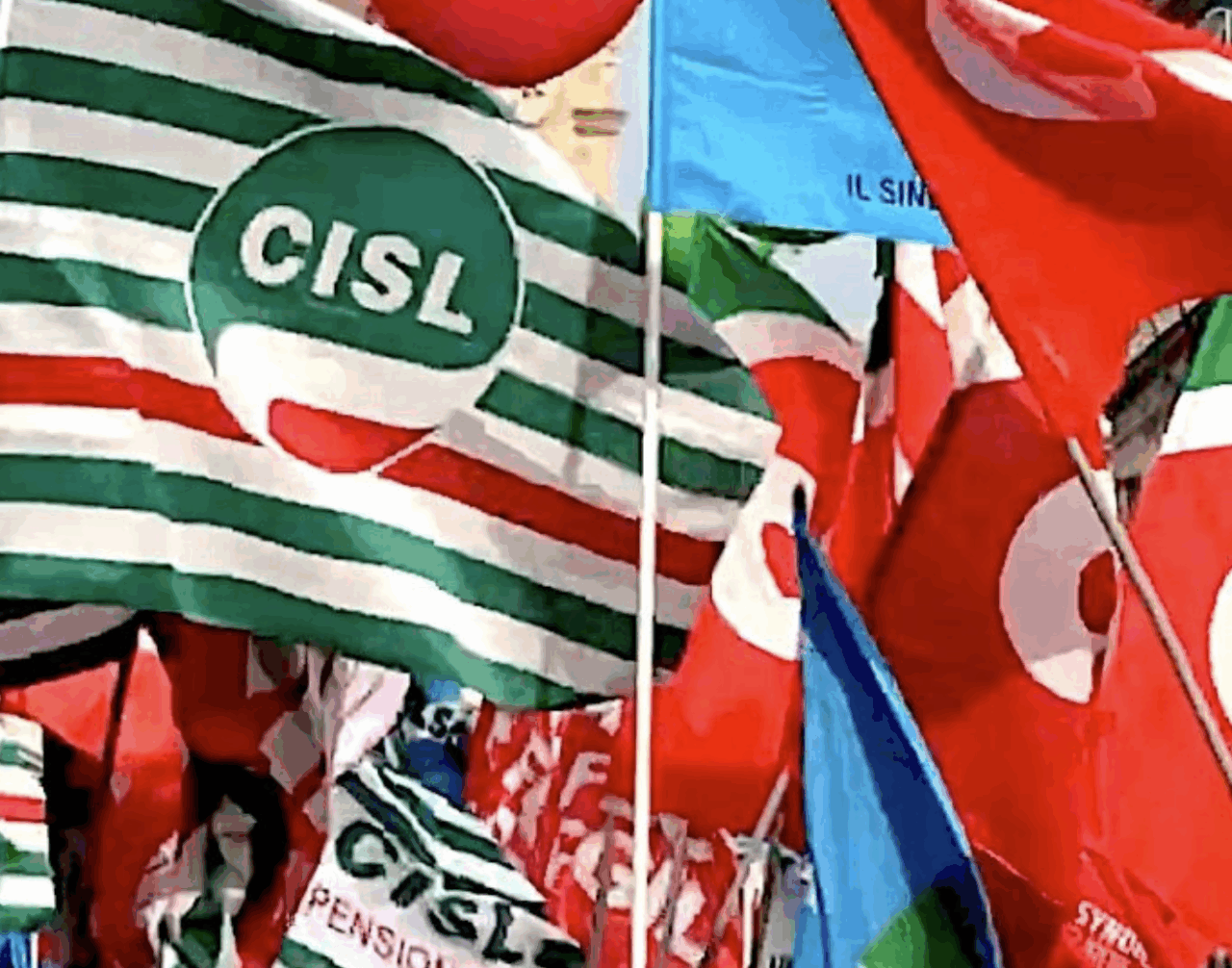 Caso Amag Mobilità, i sindacati: “Il sindaco ritiri immediatamente le querele”