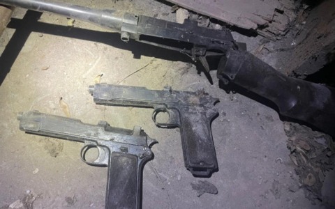 Castiglione Torinese, ritrovate armi della Resistenza in una vecchia cappella