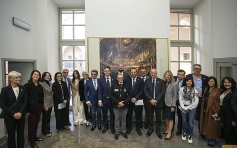 Consegnata la spilla “non ti scordare di me” simbolo dei caduti per la patria in memoria del Milite Ignoto