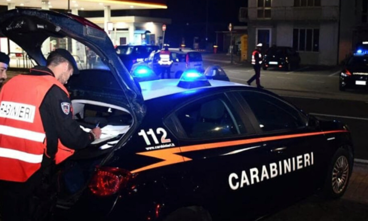 Controlli nella notte di Halloween, 36enne alterato alla guida rifiuta di sottoporsi al test antidroga