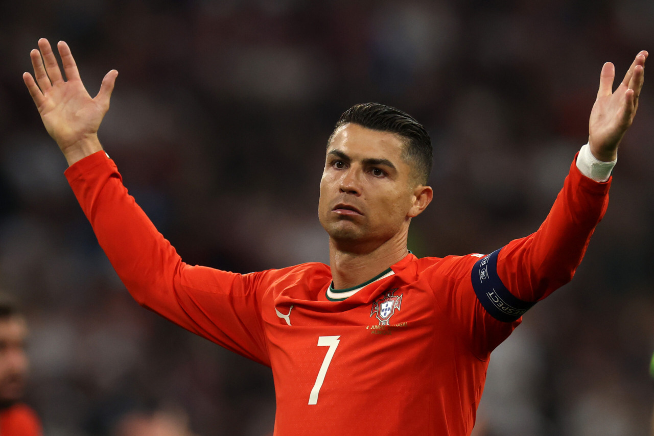 Portogallo, rosso a Cr7: rischia di saltare l’inizio dei Mondiali