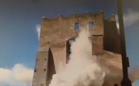 Operario morto nel crollo alla Torre dei Conti, ora si indaga per omicidio colposo
