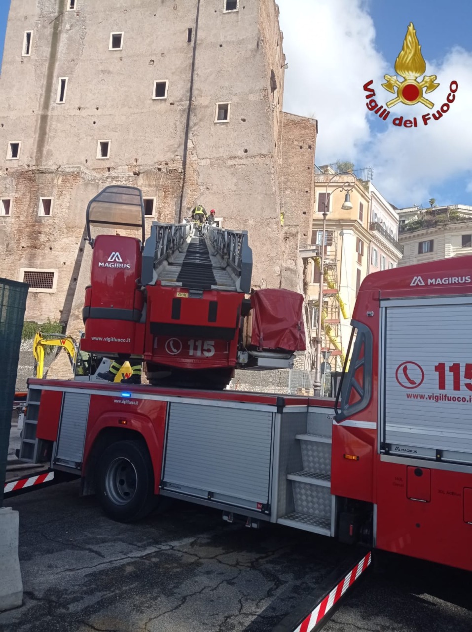 Crollo della Torre dei Conti, da lunedì i primi interventi di messa in sicurezza