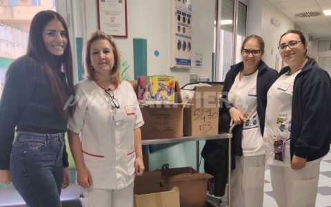 Da Ventimiglia al Gaslini per donare giocattoli ai piccoli pazienti