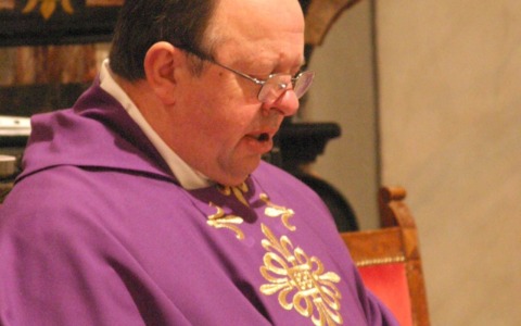 E’ morto don Enrico Baramani, storico parroco di Viganò