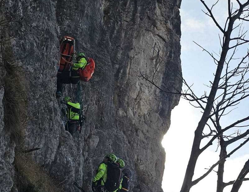 Esercitazione del Soccorso Alpino sulla ferrata Gamma 2 del Resegone