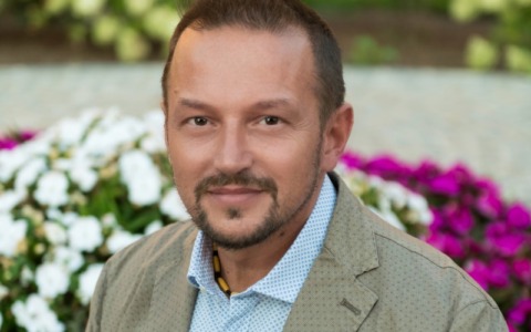 Ex scuola, Preti porta a casa altri fondi per i lavori