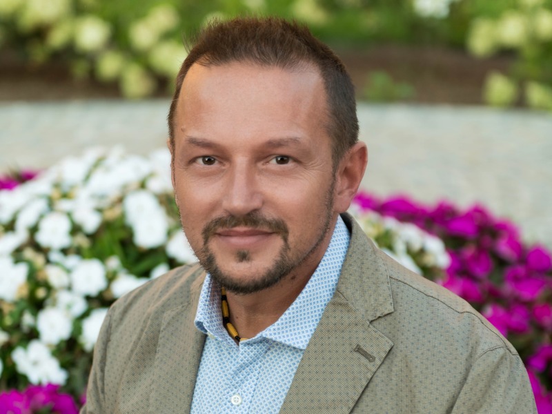 Ex scuola, Preti porta a casa altri fondi per i lavori