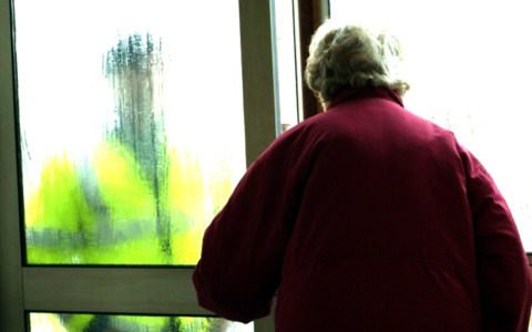 Famiglia e anziani: come affrontare insieme l’invecchiamento e la solitudine: convegno a Sondrio