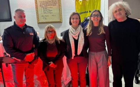 “Ferite a morte”: riflessione e teatro all’Istituto Nautico