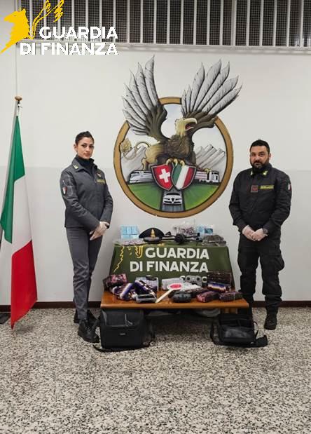 Fermato per guida pericolosa, in auto ha 28 chilogrammi di hashish