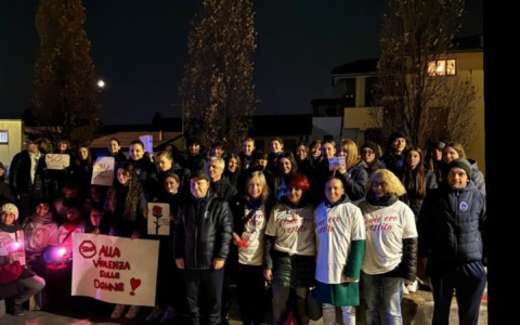 Giovani, comunità e impegno: Origgio in cammino per dire no alla violenza