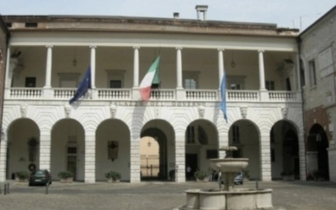 “Giovani, Formazione e il lavoro di domani”, la presentazione in Broletto