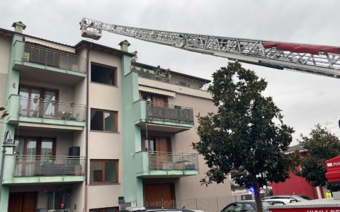 Giulia ha salvato la nonna dalle fiamme: «Avevo paura, ma l’ho mandata giù»