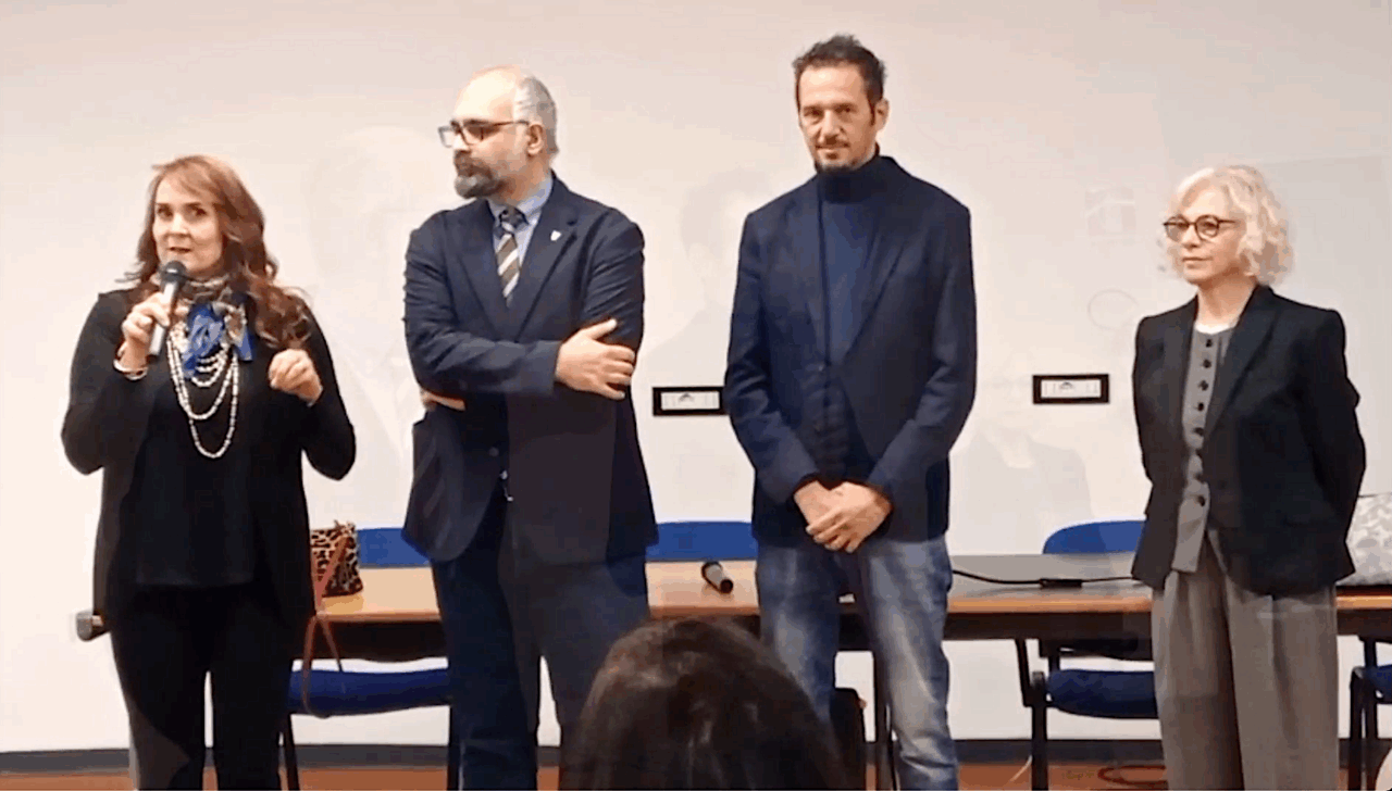 Grande colpo per la Cultura del Municipio Centro Ovest: inaugurata una importante Quadreria al “Centro Civico Buranello” di Sampierdarena. 22 tele dedicate al territorio.