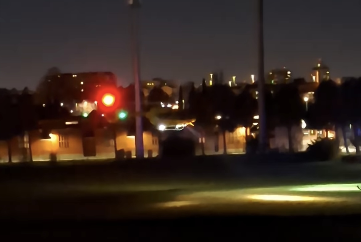 Grave malore in casa, atterra l’elisoccorso: Polizia Locale scorta il personale del 118