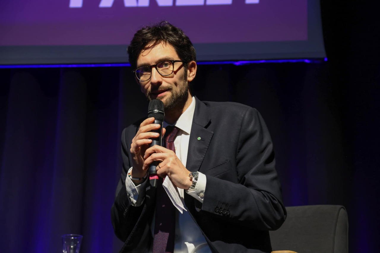 Il “no” di Regione alla riforma popolare sulla sanità «è un “no” a centomila lombardi»