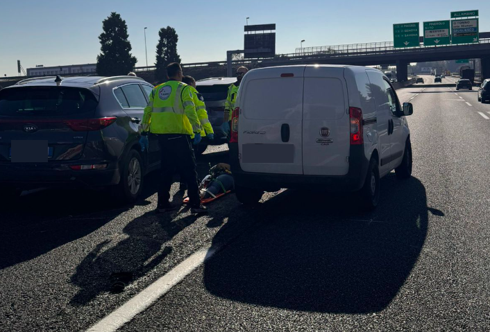 Incidente sulla tangenziale sud di Torino: c’è un ferito