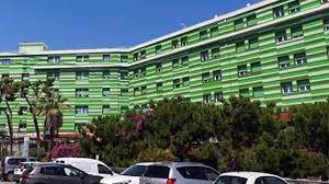 Indossa abbigliamento dell’Ascoli calcio, aggredito un 15enne