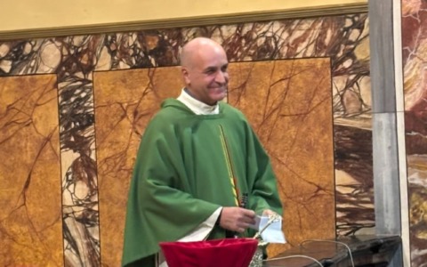 La comunità accoglie don Francesco, sarà affiancato di Don Enrico