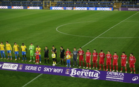 La Giana trova certezze nella notte del Voltini: super 3-0 alla Pergolettese