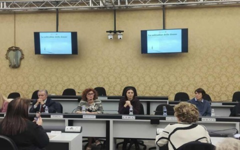 “La solitudine delle donne”: a Palazzo Lascaris un convegno per dare voce a un dolore silenzioso