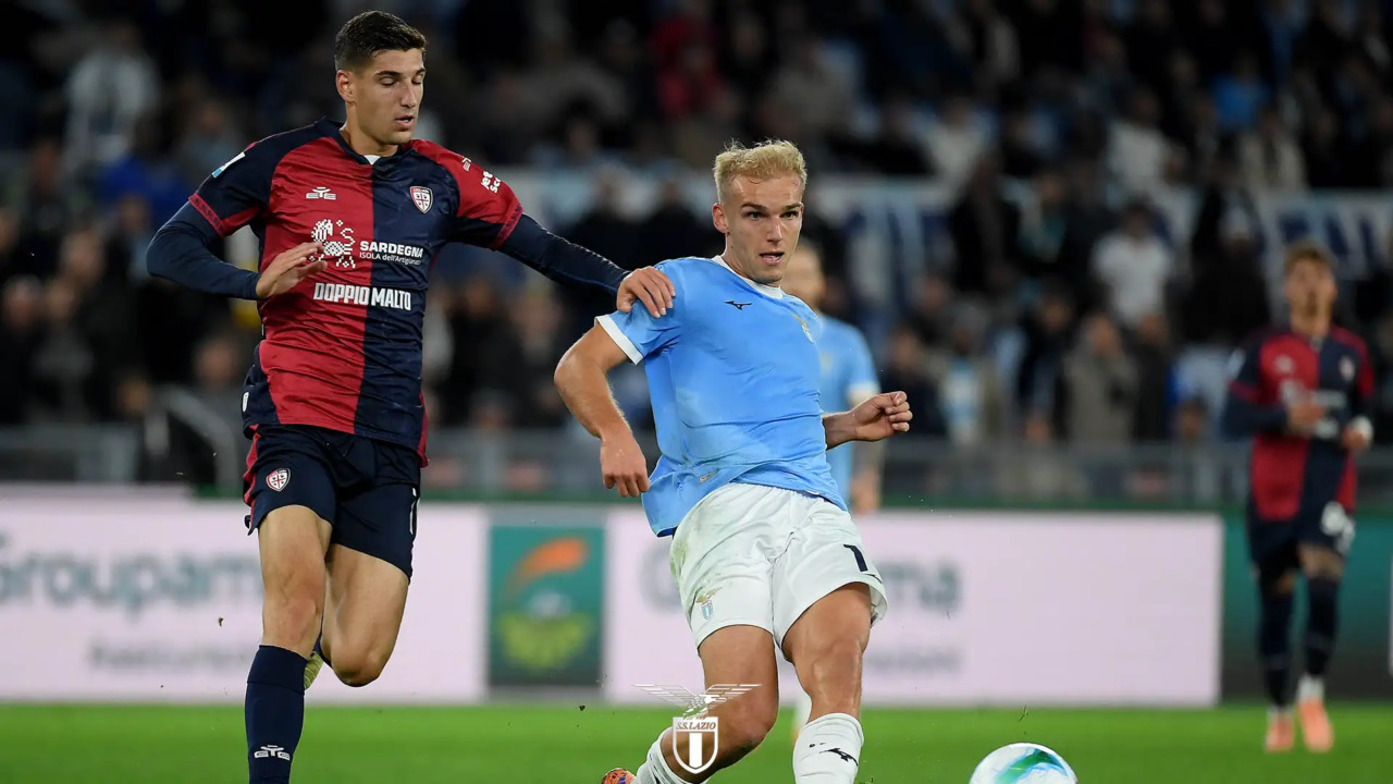 Lazio-Cagliari 2-0. Perle di Isaksen e Zaccagni nel secondo tempo