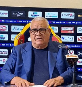 Lecce, Corvino blinda Tiago Gabriel: “Resta fino a giugno”