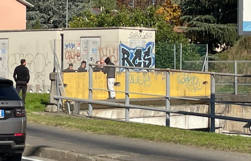 Lecchese minaccia di gettarsi in Tangenziale, salvato dai Carabinieri