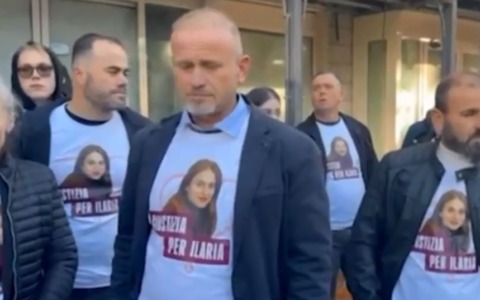 L’omicidio di Ilaria Sula, è iniziato il processo. I genitori in aula: “Dolore incurabile”