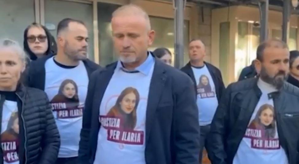 L’omicidio di Ilaria Sula, è iniziato il processo. I genitori: “Dolore incurabile”