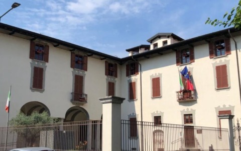 Lutto, uffici comunali chiusi oggi pomeriggio