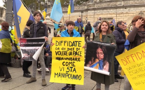 Manifestazione pro Ucraina, Merola: “Brutale aggressione di Putin”