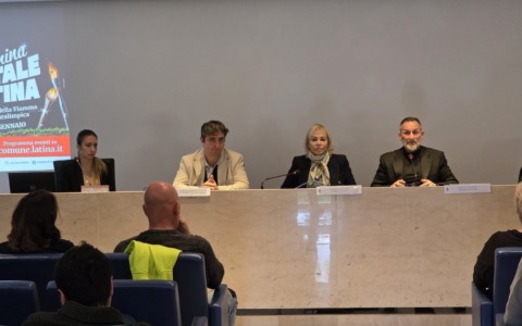 Natale 2025, il Comune ha presentato gli eventi. L’INTERVISTA