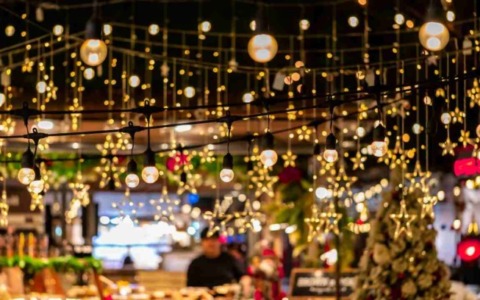 Natale a Belluno: ruota panoramica alta 20 metri, pista di pattinaggio e tanti eventi