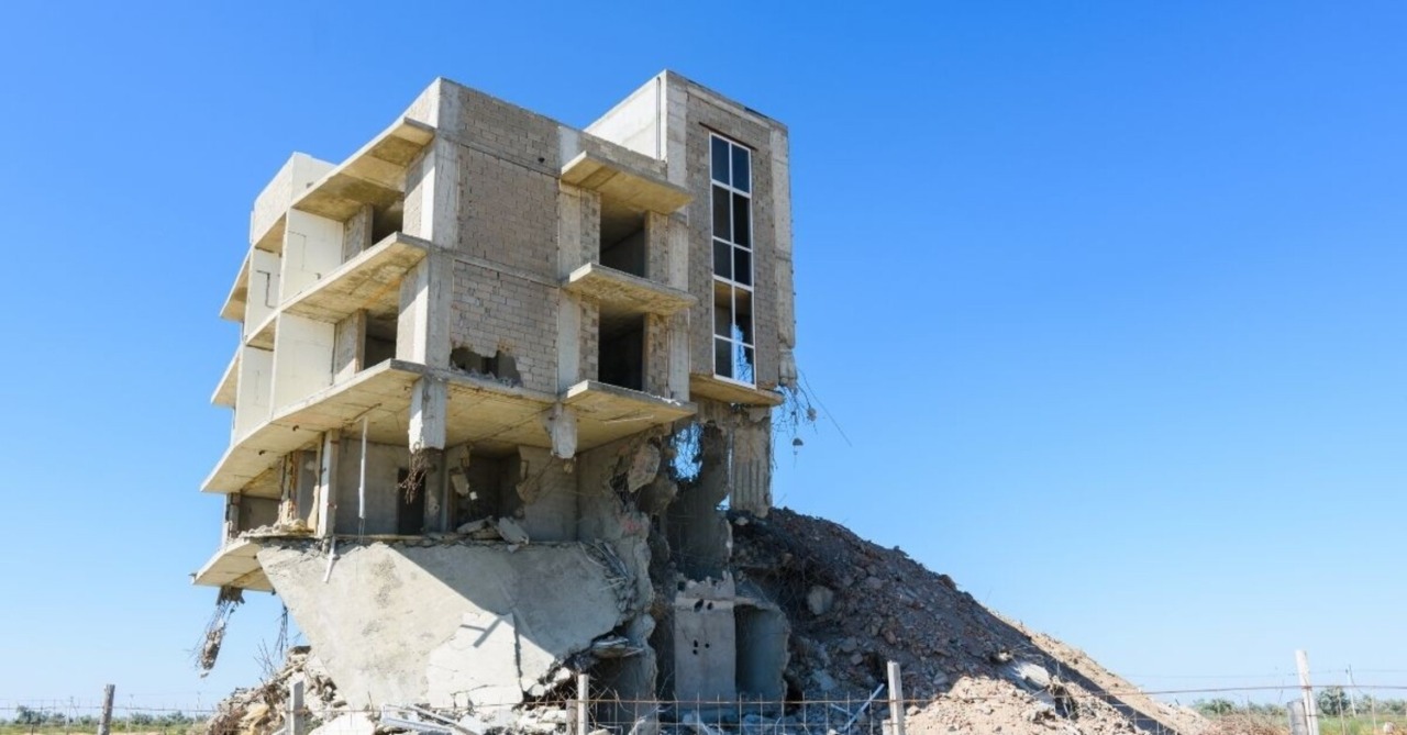 Nella Manovra si discute di un nuovo condono edilizio, il più esteso degli ultimi vent’anni