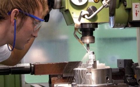 Numeri in aumento per la Cassa integrazione nelle province Lombarde