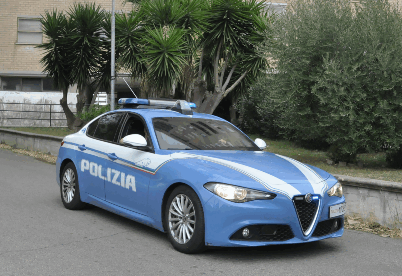 Furti e spaccio di droga, arresti e perquisizioni. L’operazione partita da Trento