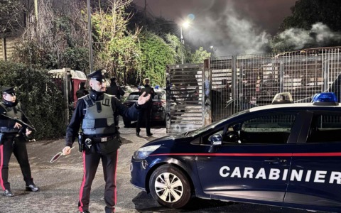 Ordini dal carcere di Rebibbia per furti in casa e rapine: smantellata un’organizzazione di rom