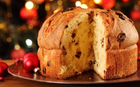 Panettone (di nota marca) richiamato dai supermercati: prodotto e lotti ritirati