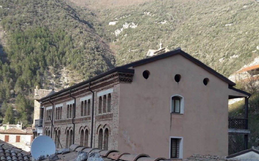 Pioraco. Tre milioni di euro per l’Istituto del Sacro Cuore della Parrocchia di San Vittorino. Il paese si riappropria di un pezzo di storia per la comunità