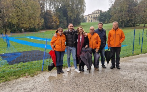Piste di biathlon e pattinaggio, albero di Natale di 14 metri e luminarie: si accende la magia del natale arcorese