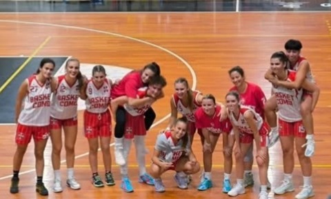 Promozione: Como vede le streghe, travolta in casa dal Binzago