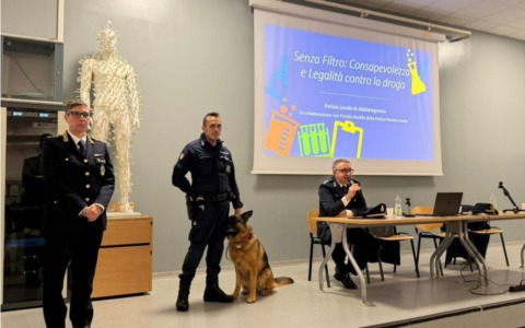 Prosegue nelle scuole il progetto: “Senza filtro”