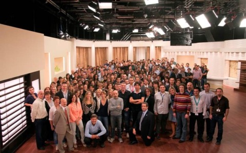 Qvc licenzia in tronco tutte le conduttrici: “E’ inaccettabile”