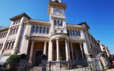 Riorganizzazione dei plessi scolastici a Sestri, opposizioni critiche verso l’amministrazione comunale