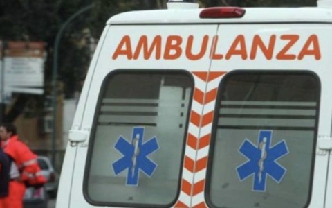 Scontro fra auto a Castiglione delle Stiviere: morto un anziano